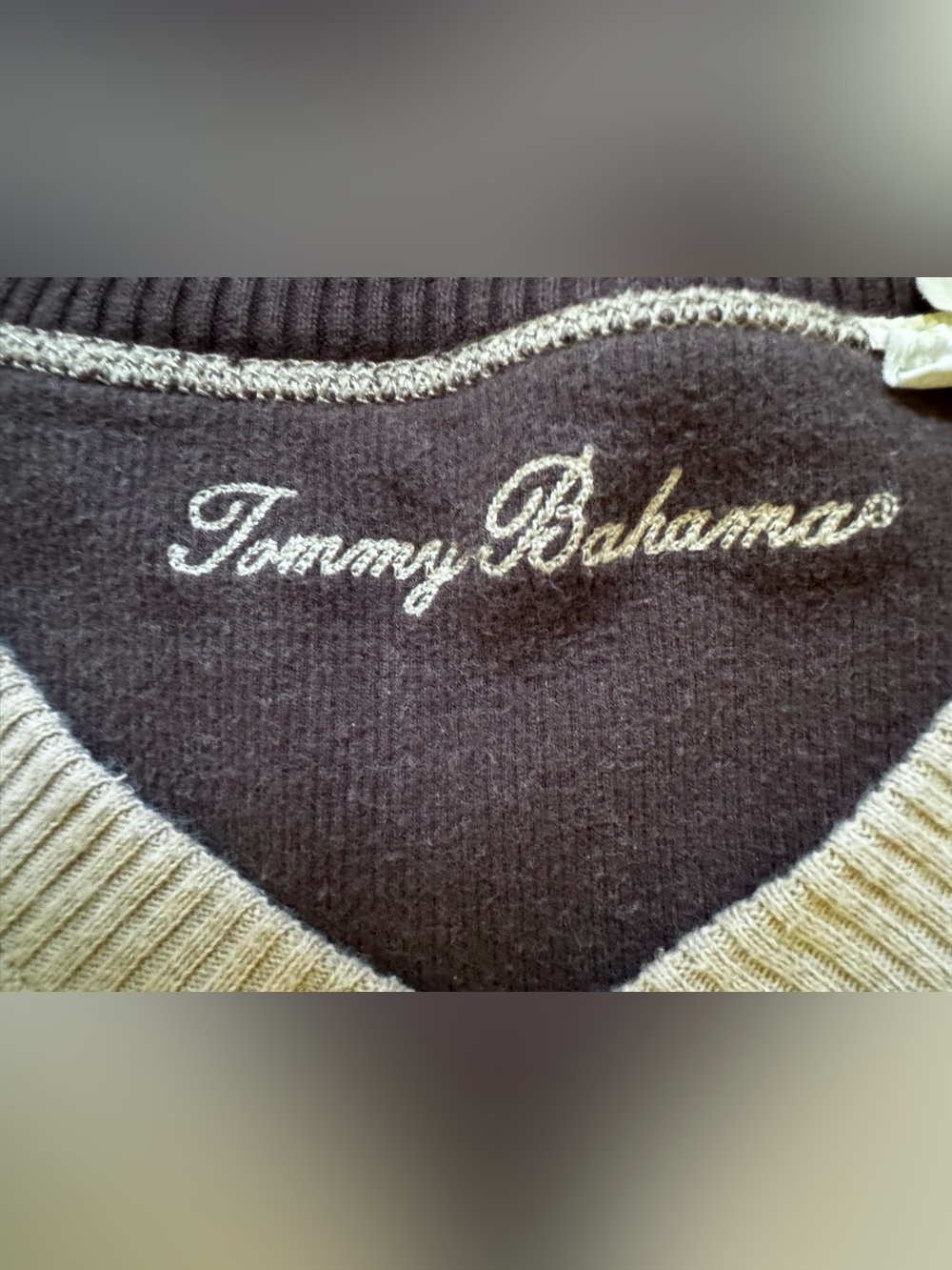 Tommy Bahama Men’s L Reversible Beige Brown Cotton V-Neck Sweater